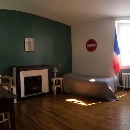 Le Point Du Jour Saint-Savin (Vienne)